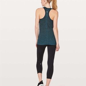 Lululemon Indian Ocean Aqua Blue Black Racerback Seamless Swiftly Tech Tank Sz 8